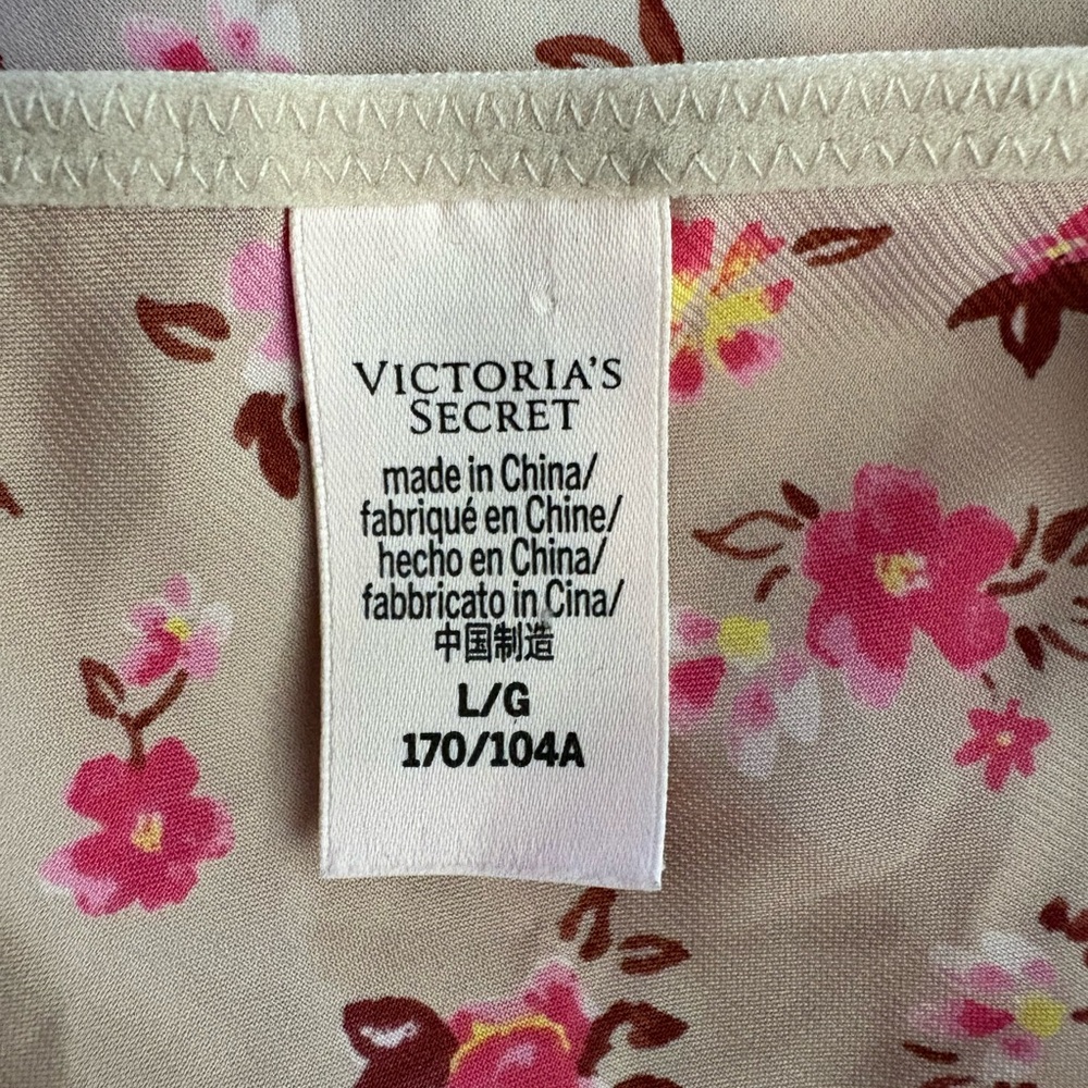 90’s Y2K vintage Victoria's Secret Floral Lace-trim Camisole top - Picture 5 of 7